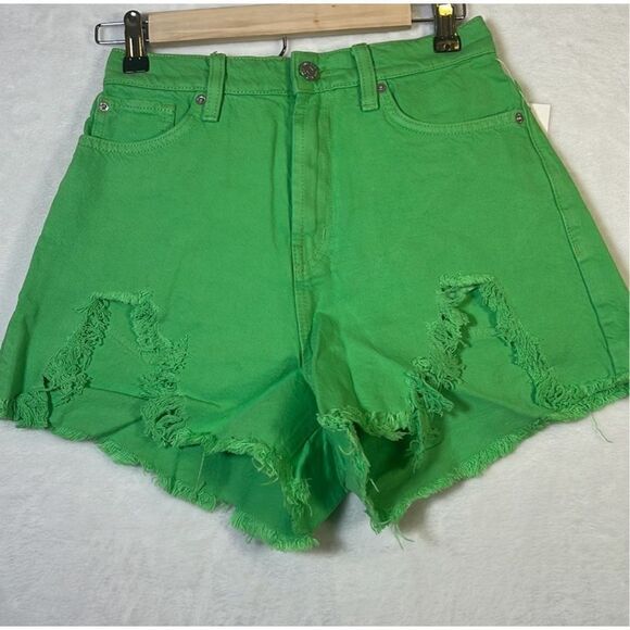 BDG Chewed A-Line Denim‎ Short- NWT-women Size 27 - Picture 1 of 5
